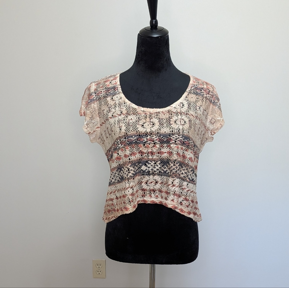 h.i.p. Multicolor Lace Crop Top Sz Small Boho, Crochet